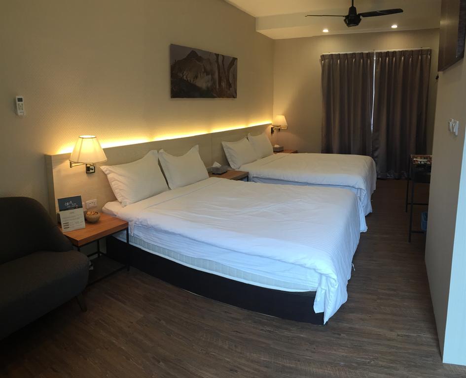 Cozy Cozy Hostel Tainan Exterior foto