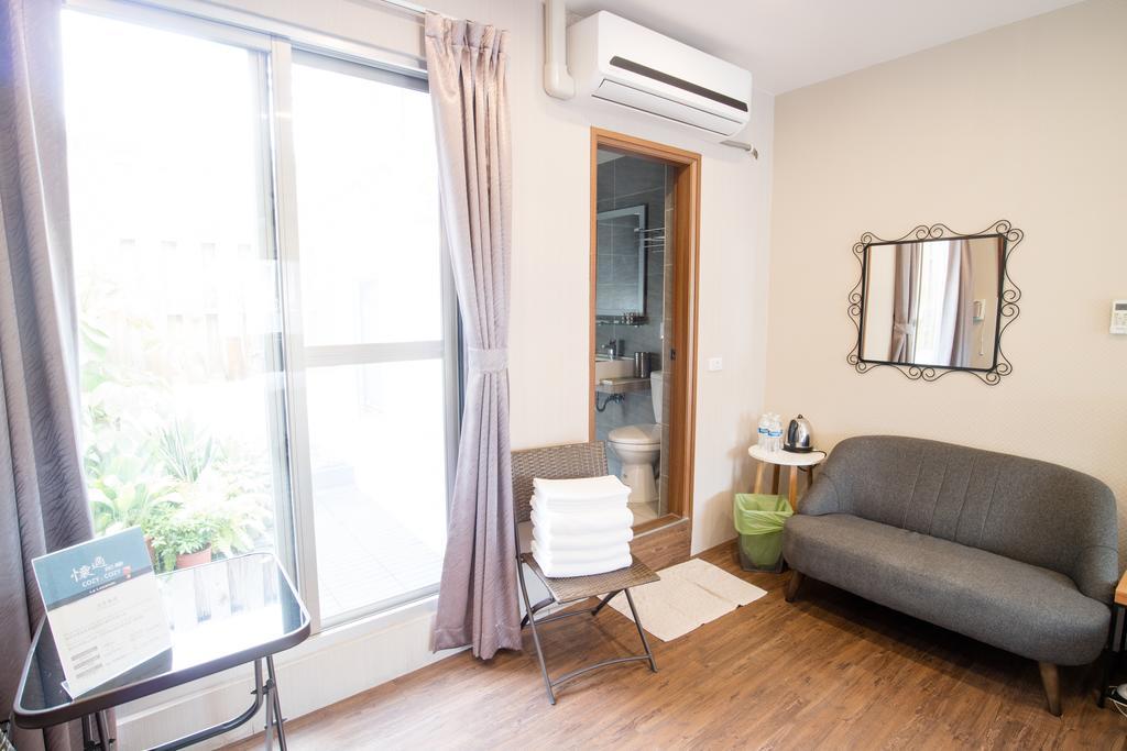 Cozy Cozy Hostel Tainan Exterior foto